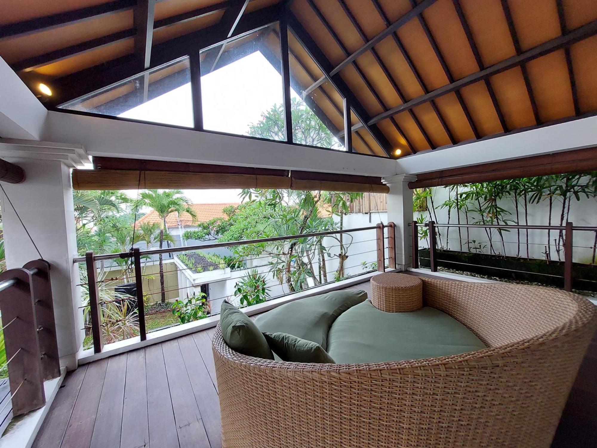 Harmony Dua Villa *